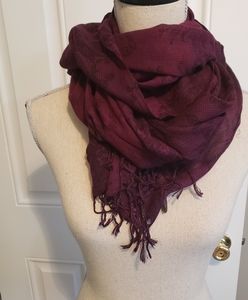 Women's a scarf